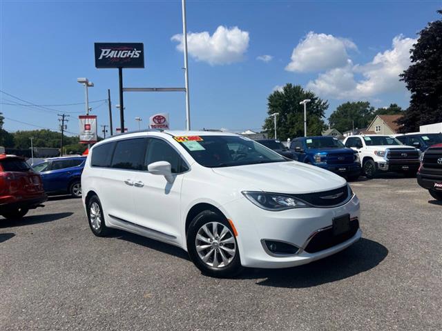 $14990 : 2018 Pacifica image 1