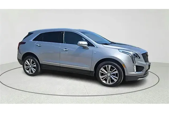 $39865 : Cadillac XT5 2025 Premium Lu image 2