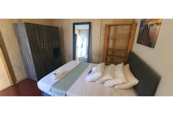 $900 : Cuarto en Baldwin Park image 5