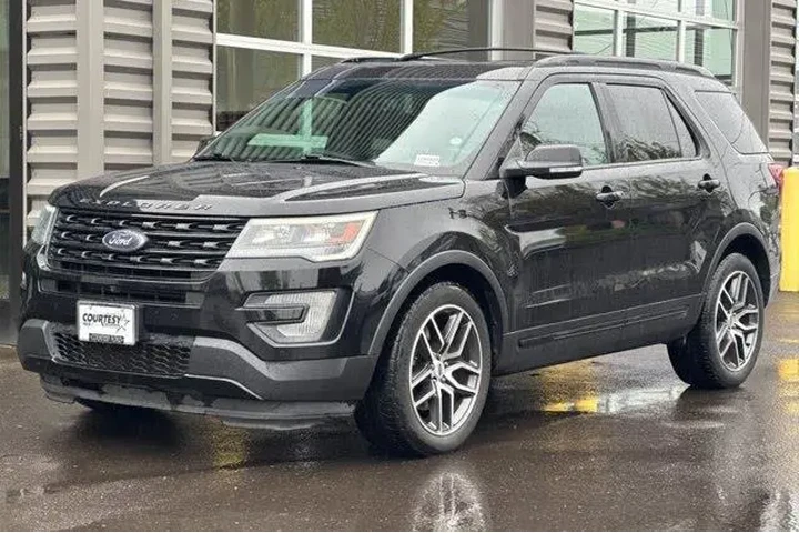 $15896 : Ford Explorer 2016 AWD Sport image 8