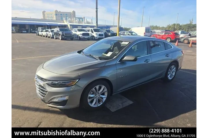 $21848 : Chevrolet Malibu 2024 LT 4dr image 1