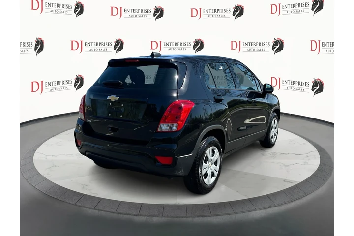 $10995 : 2017 CHEVROLET TRAX2017 CHEVR image 3
