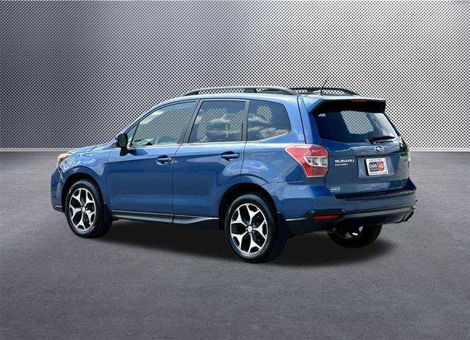 $12467 : 2014 Forester 2.0XT Touring image 5