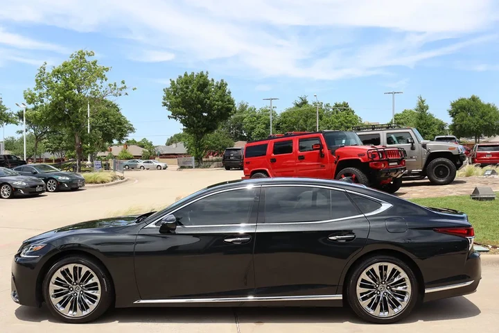 $47993 : 2020 LS 500 image 7