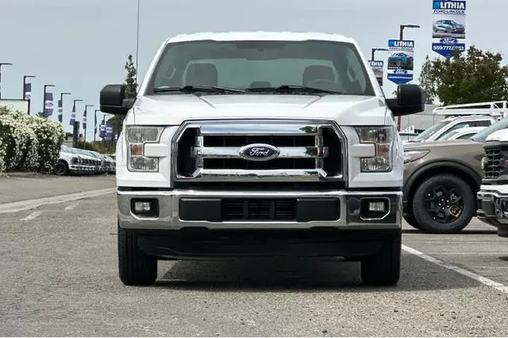 $17500 : Ford F-150 2015 4x2 XL 4dr S image 10