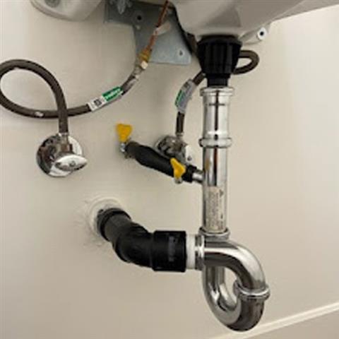 Los Primos Plumbing image 2