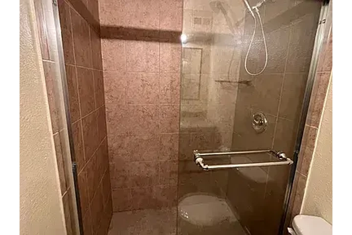 $2695 : Grove17091 Unit B Available image 1