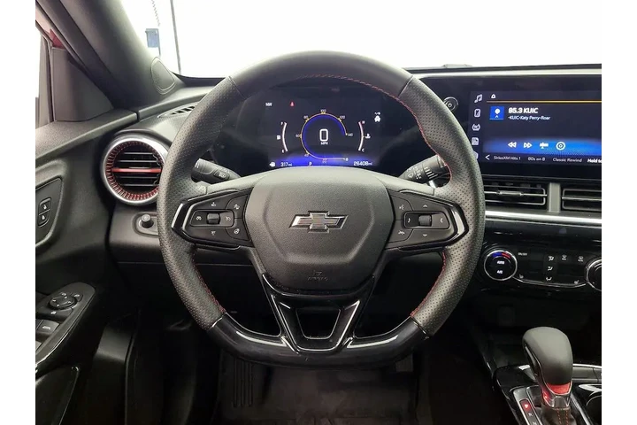 $23998 : Chevrolet Trax 2025 RS 4dr C image 10