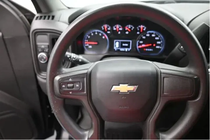 $23998 : Chevrolet Silverado 1500 202 image 4