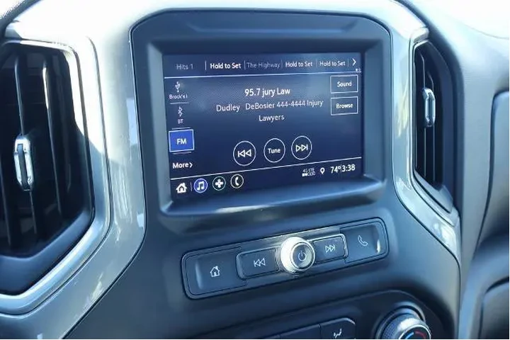 $23629 : Chevrolet Silverado 1500 202 image 5