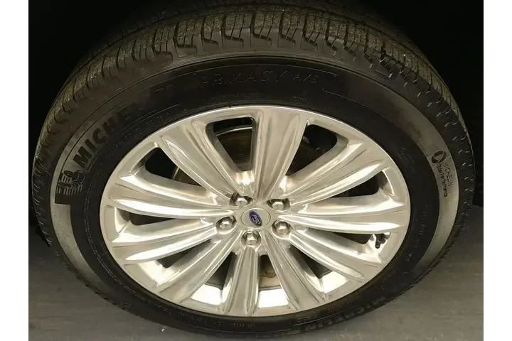 $32840 : Ford Explorer 2023 AWD Limit image 9