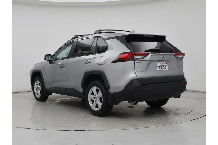 $22998 : Toyota RAV4 2020 XLE 4dr SUV image 2