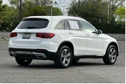 $25228 : Mercedes-Benz GLC 2022 GLC 3 thumbnail