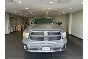 $23984 : Ram 1500 Classic 2019 4x4 Lo thumbnail