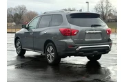 $12900 : 2020 Pathfinder SV thumbnail