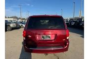 $5980 : 2017 Grand Caravan SXT Wagon thumbnail