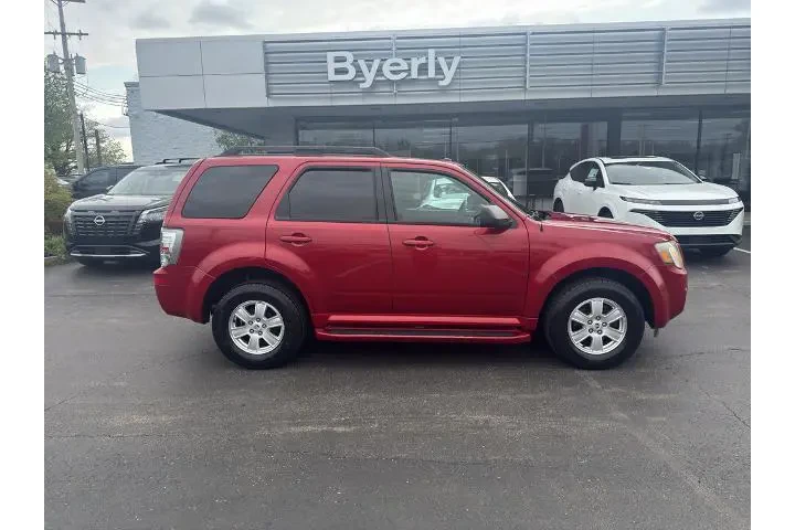 $8995 : Mercury Mariner 2010 I4 4dr image 1