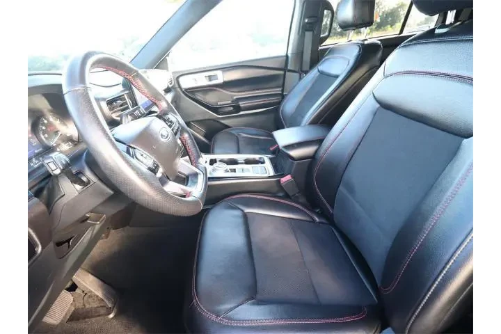 $34356 : Ford Explorer 2023 ST-Line 4 image 2