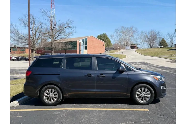 $6999 : 2019 Sedona LX image 8