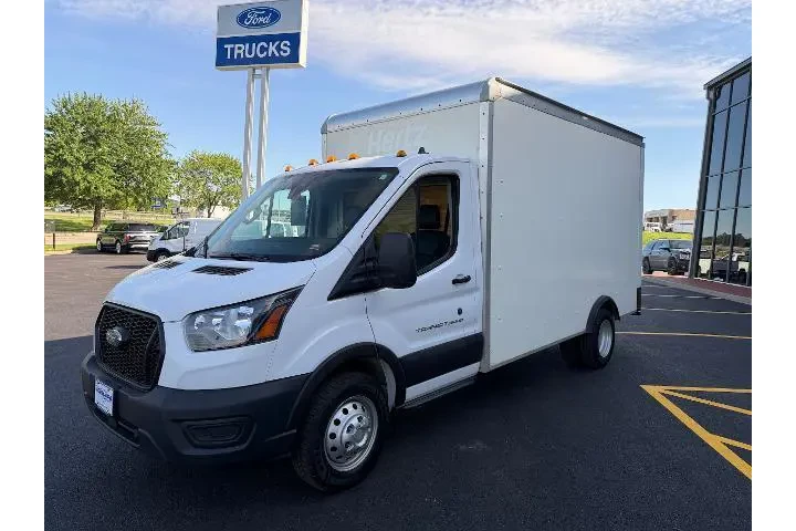 $34988 : Ford Transit 2022 350 HD 2dr image 5