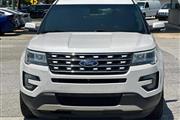 2017 FORD EXPLORER en Charleston