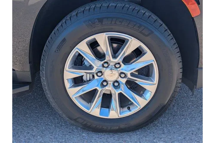 Chevrolet Tahoe 2021 4x4 Pre image 9