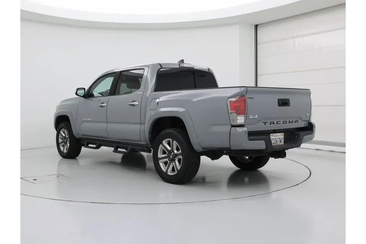 $35998 : Toyota Tacoma 2019 4x4 Limit image 2