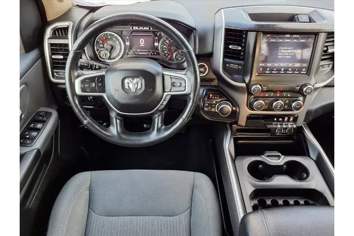 $29995 : Ram 1500 2020 4x4 Lone Star image 6