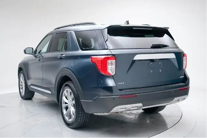 $27385 : Ford Explorer 2022 AWD XLT 4 image 7