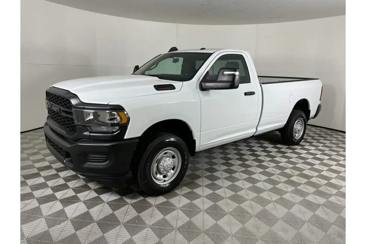 $35920 : Ram 2500 2024 4x4 Big Horn 4 image 1