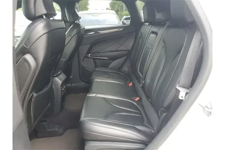 $14990 : Lincoln MKC 2018 Premiere 4d image 10