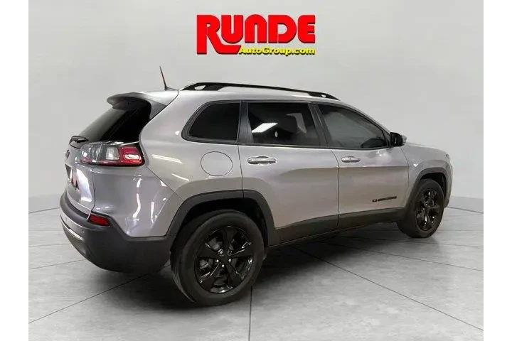 $18990 : Jeep Cherokee 2020 4x4 Latit image 5