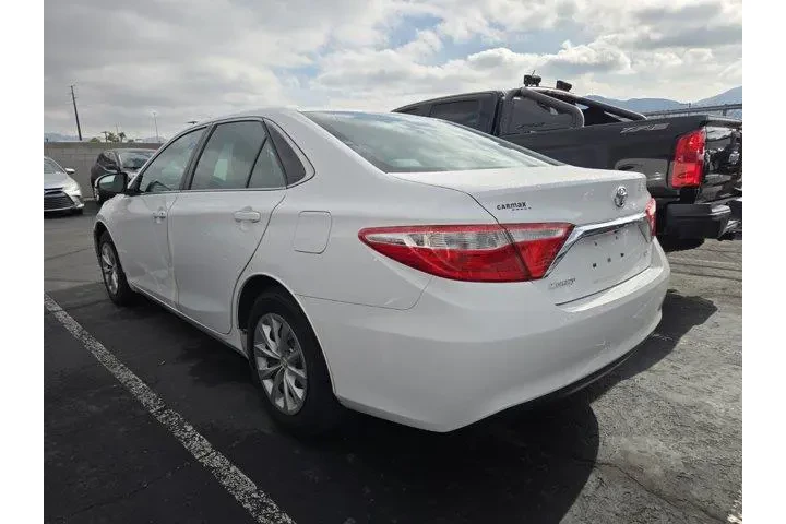 $16991 : Toyota Camry 2017 SE 4dr Sed image 3