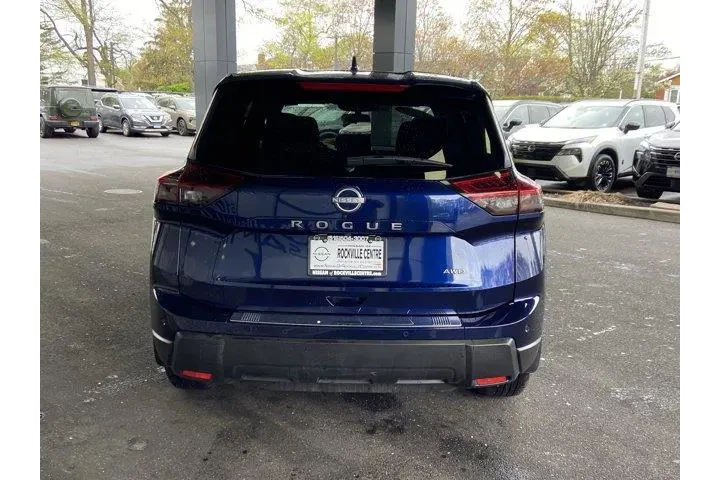 $20444 : Nissan Rogue 2025 AWD SV 4dr image 6
