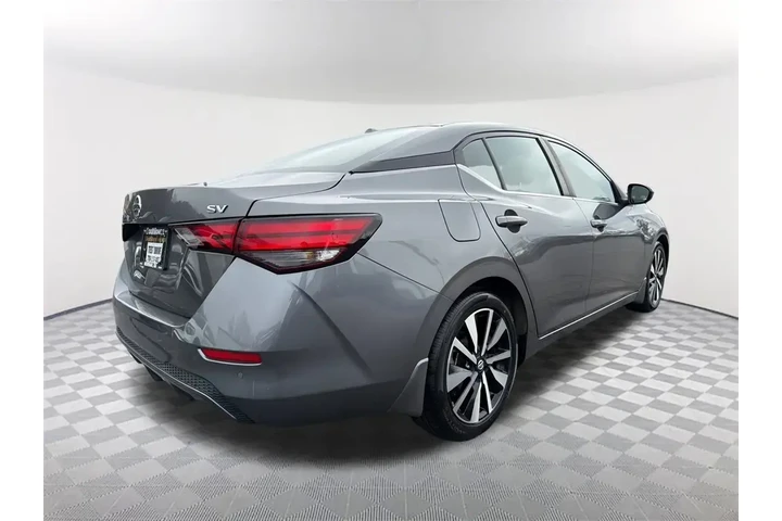 $15333 : Nissan Sentra 2021 SV 4dr Se image 5