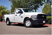$17998 : Ram 1500 Classic 2022 4x2 Tr thumbnail