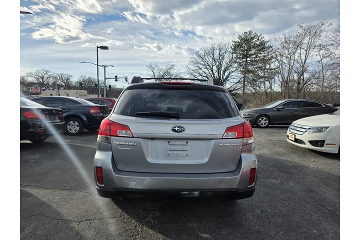 $5500 : 2010 Outback 2.5i Limited image 6