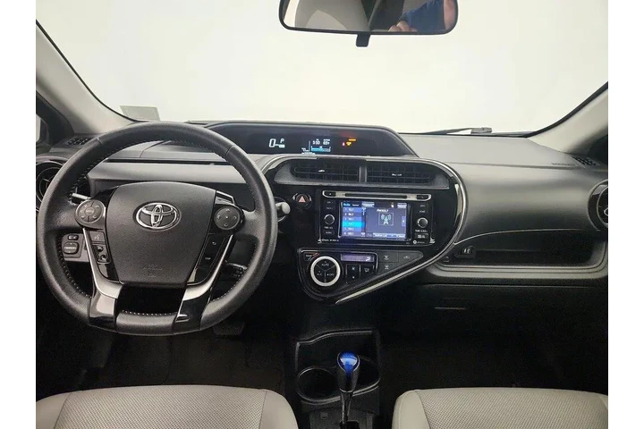 $15998 : Toyota Prius c 2018 Four 4dr image 9