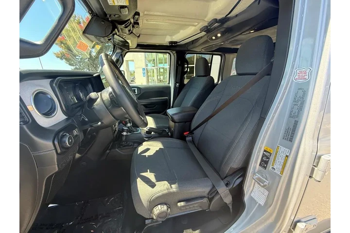 $35927 : Jeep Wrangler 2024 4x4 Sahar image 9