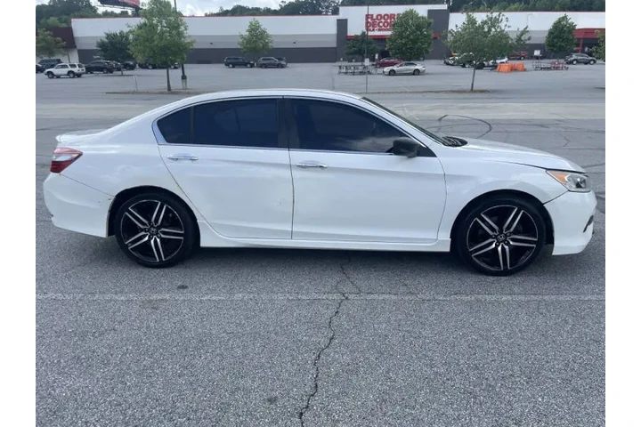 $14500 : 2016 Accord Sport image 7