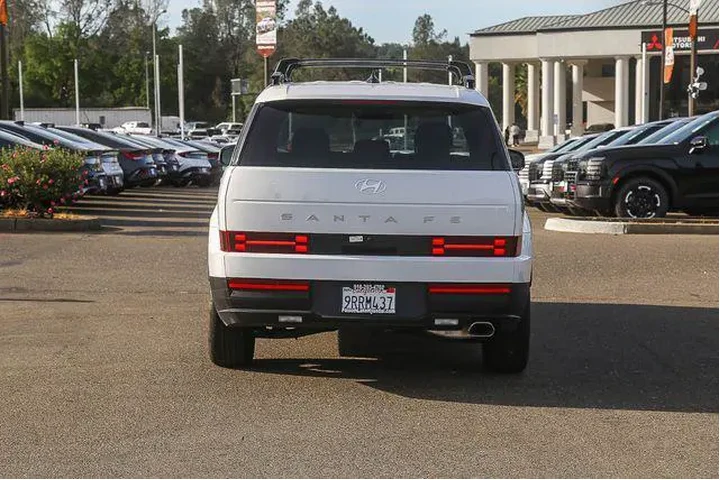 $32992 : Hyundai SANTA FE 2025 SEL 4d image 4