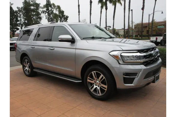 $39999 : Ford Expedition MAX 2023 4x4 image 6