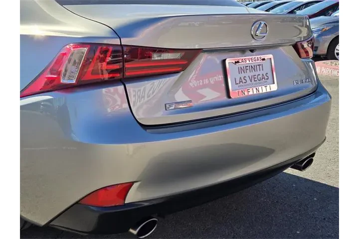 $24700 : Lexus IS 350 2016 4dr Sedan image 9