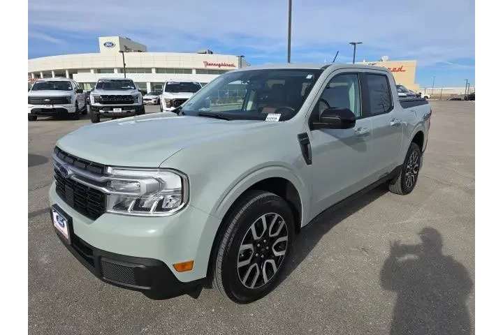 $32000 : Ford Maverick 2024 Lariat 4d image 1