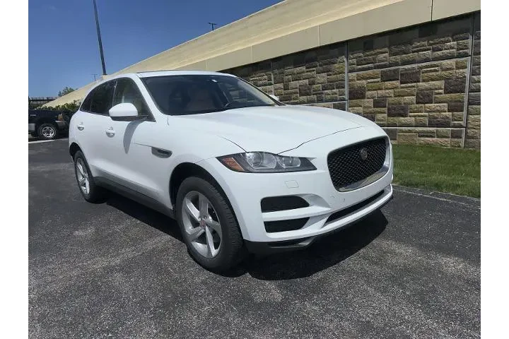 $18128 : Jaguar F-PACE 2017 AWD 35t P image 3