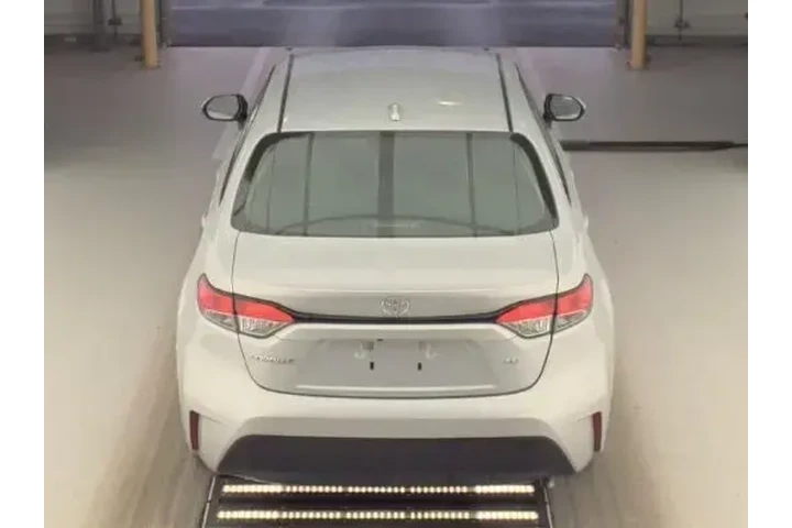 $19002 : Toyota Corolla 2024 LE 4dr S image 6