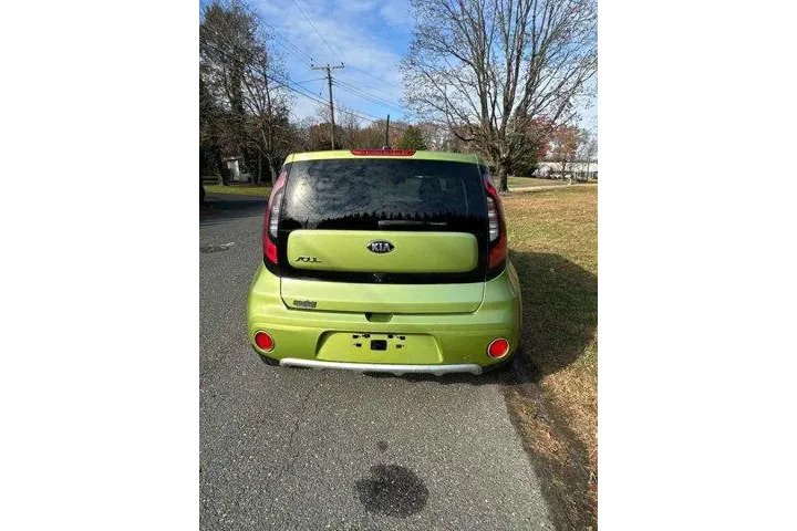 $5495 : Kia Soul 2017 + 4dr Crossove image 8