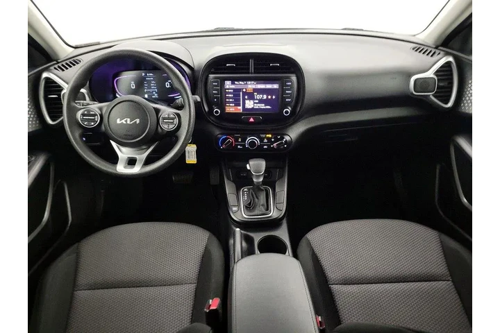$16998 : Kia Soul 2023 LX 4dr Crossov image 9