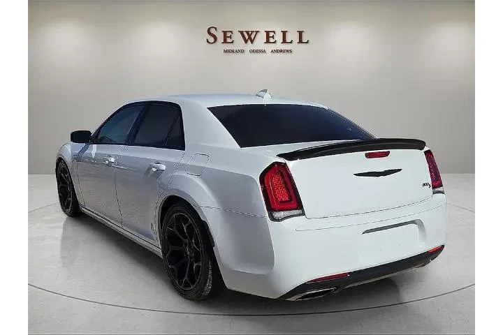 $13700 : Chrysler 300 2019 S 4dr Seda image 3