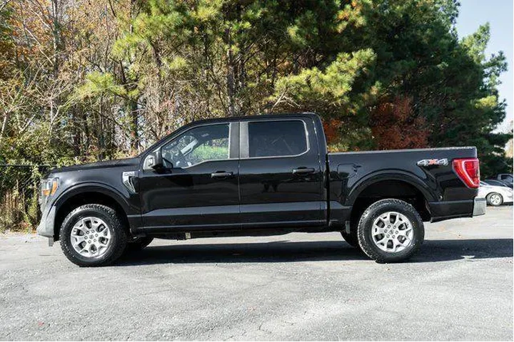 $37863 : Ford F-150 2023 4x4 XLT 4dr image 7